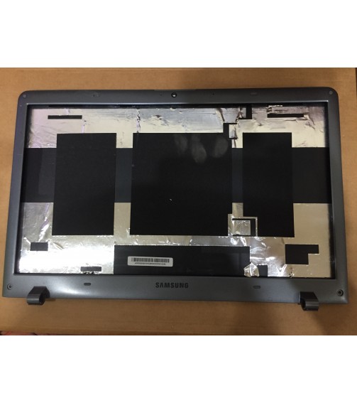Samsung np350 np355 lcd bezel ve arka kasa cover